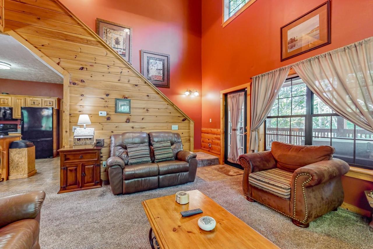 Cozy Cub Cabin Гетлинбург Екстериор снимка