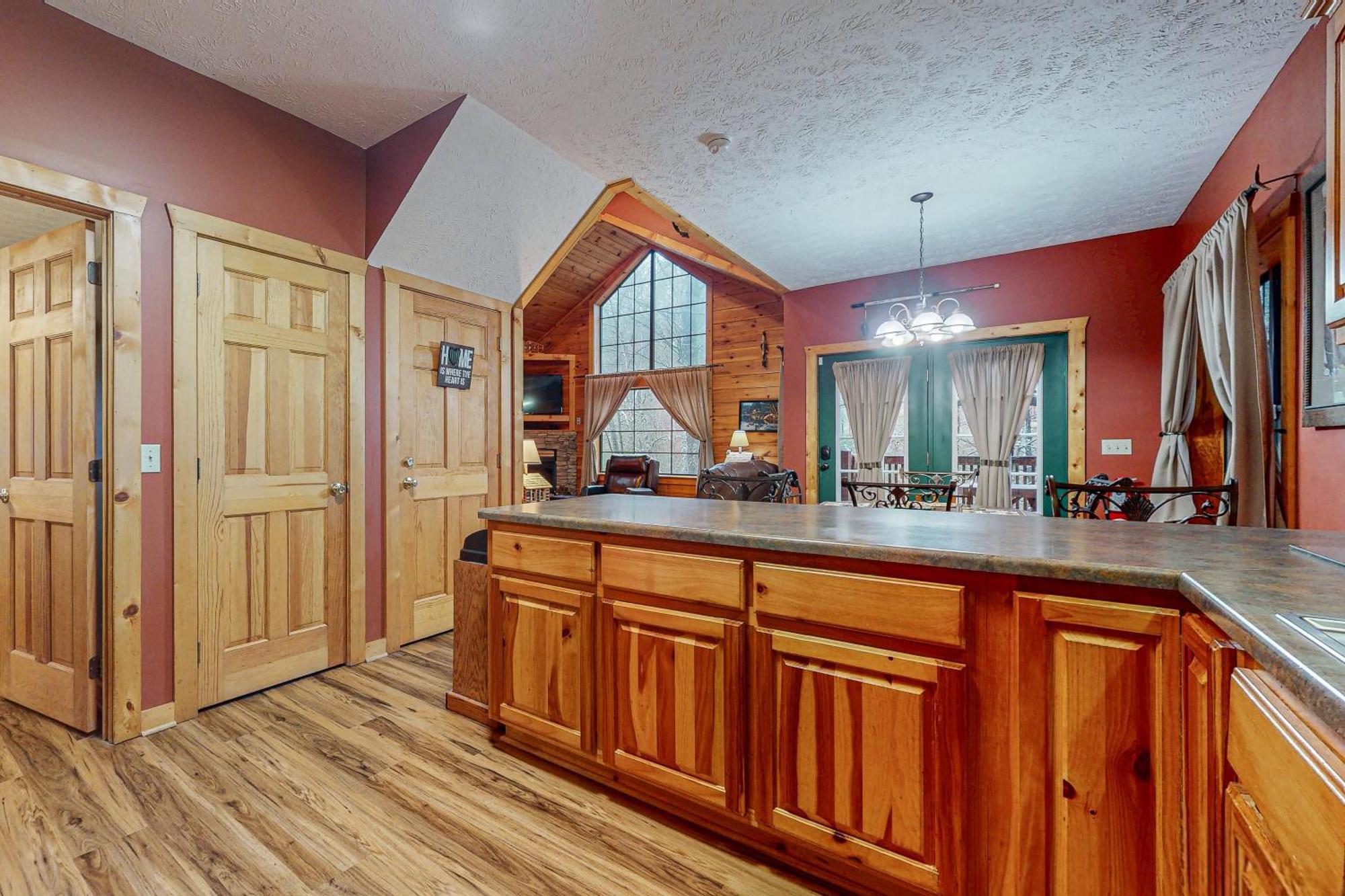Cozy Cub Cabin Гетлинбург Екстериор снимка