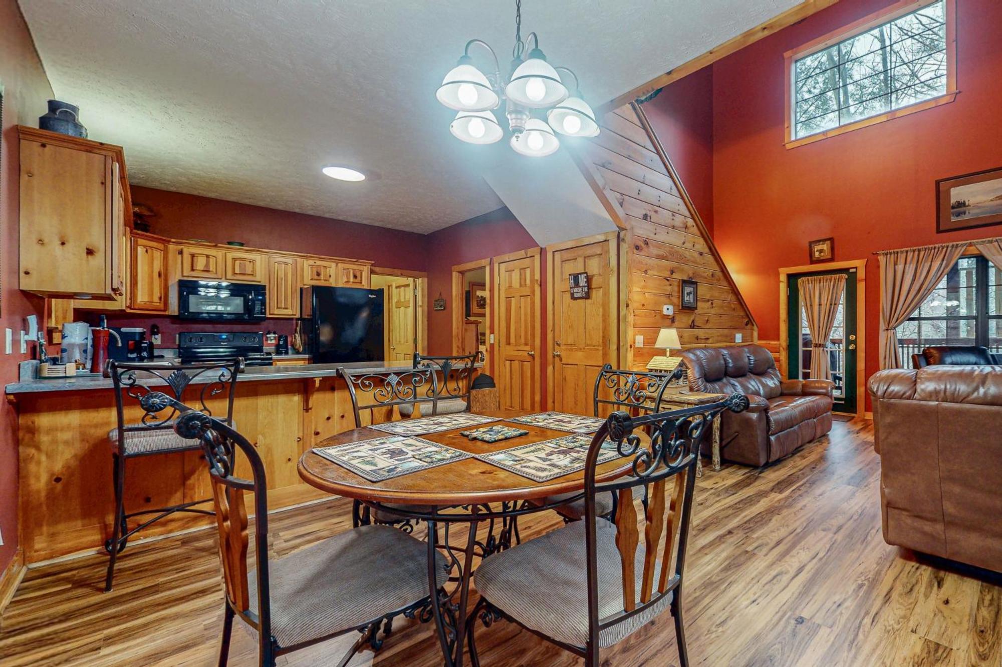 Cozy Cub Cabin Гетлинбург Екстериор снимка